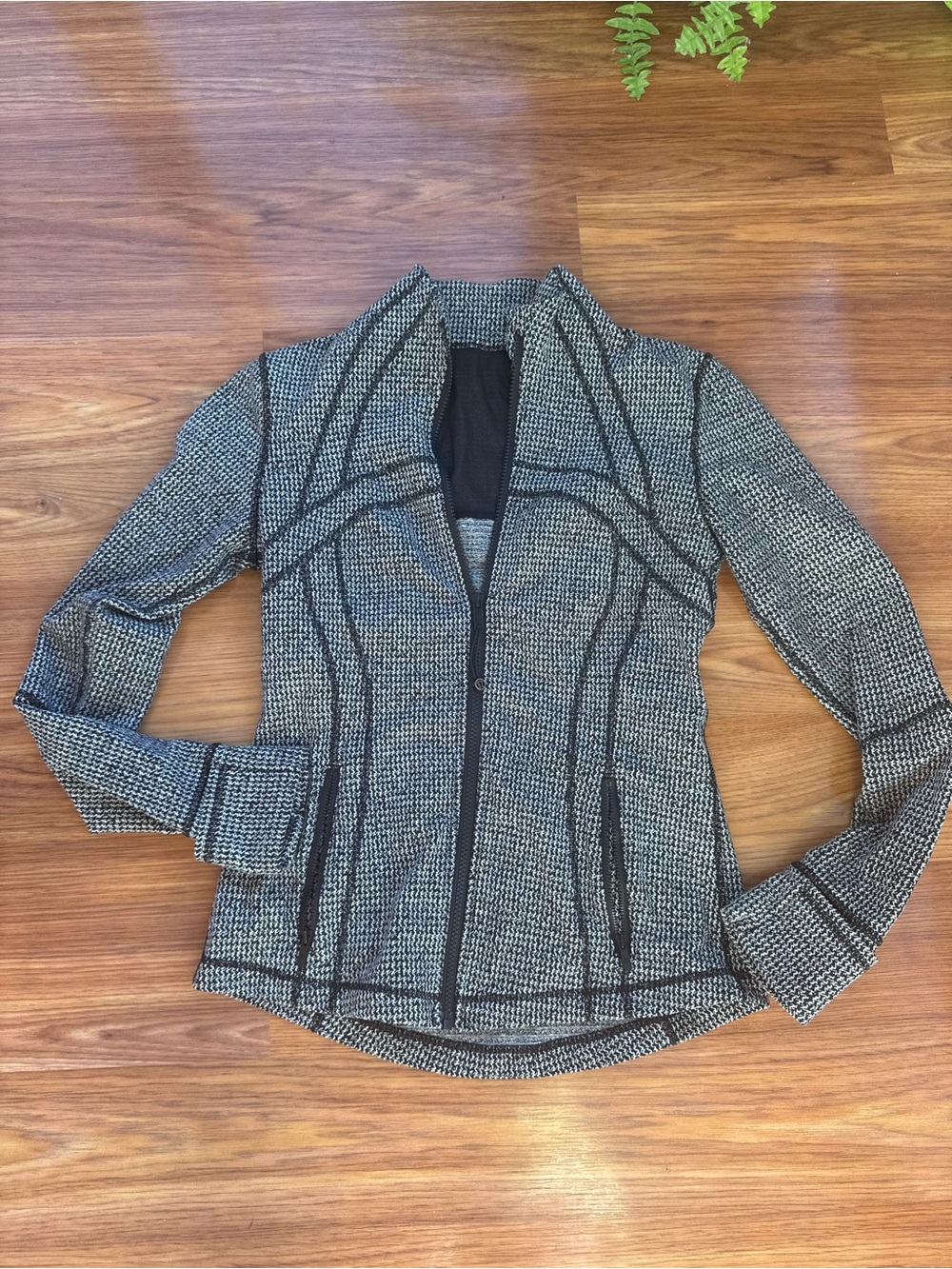 lululemon athletica Define Black & white Zip Jacket